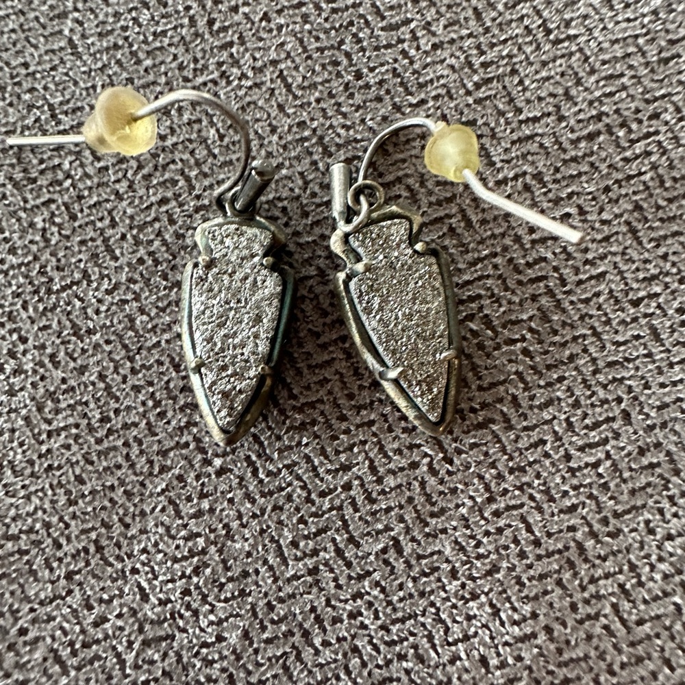 Arrowhead Drop Dangle Pierced Earrings - image 5